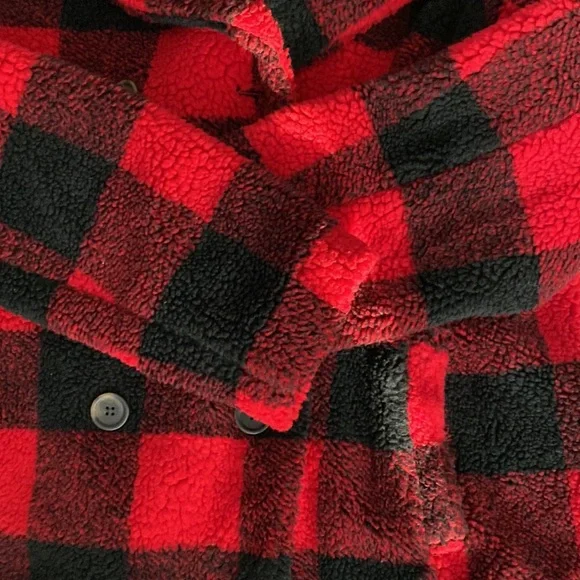 ❤️Sold❤️ Old Navy Buffalo Print Peacoat❤️ - Picture 5 of 7